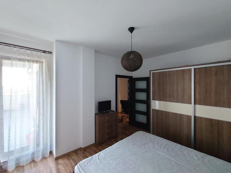 Apartament cu 3 camere decomandat, mobilat în Chitila
