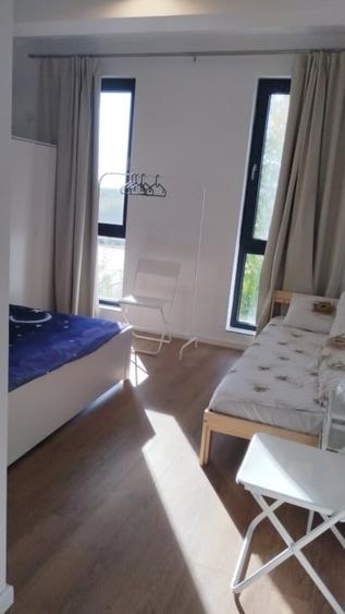 Casă individuală cu 4 camere cu Canalizare în Central