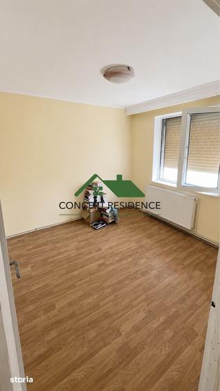 Apartament cu 3 camere în Republicii