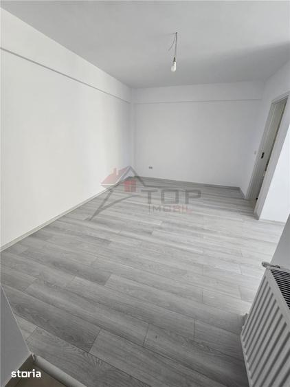 Garsonieră decomandată în Valea Lupului
