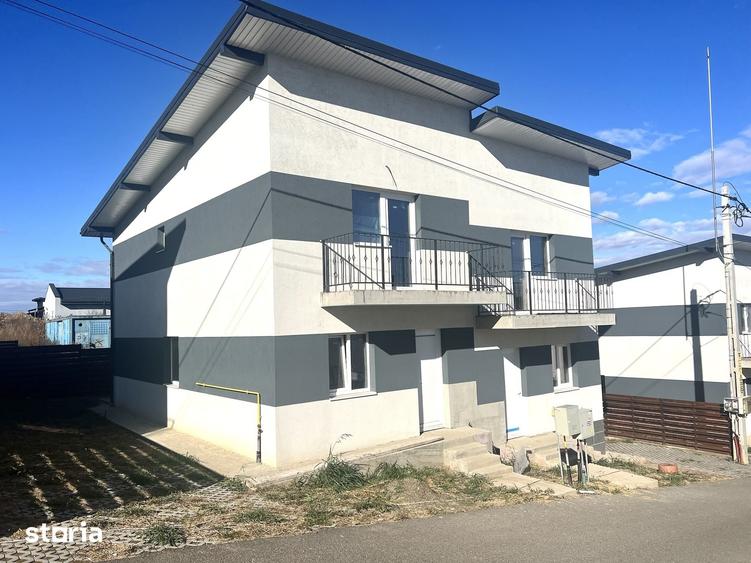 Casă cu 3 camere cu Teren 210 Mp în Rediu