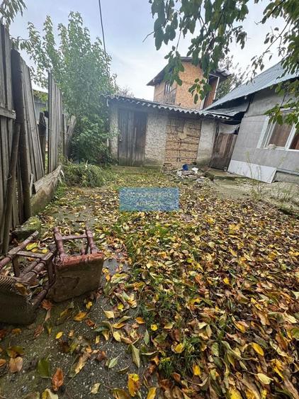 Casă individuală cu 3 camere cu Canalizare în Periferie
