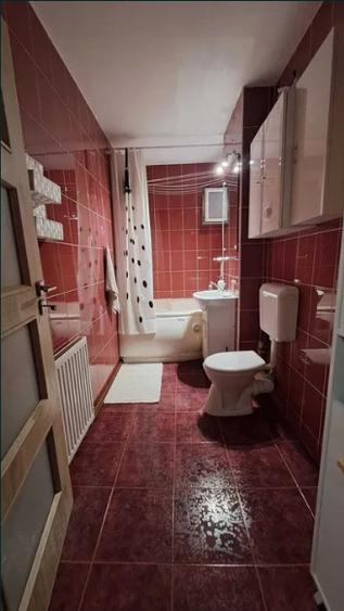 Apartament cu 3 camere decomandat în Griviței