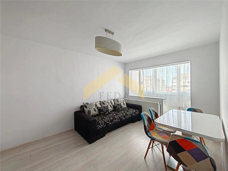 Apartament cu 3 camere decomandat în Aurel Vlaicu