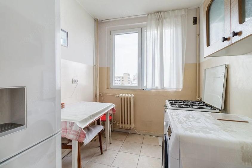 Apartament cu 2 camere semidecomandat în Obor