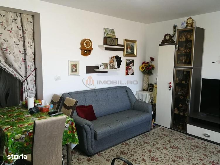 Casă cu 4 camere în Uricani