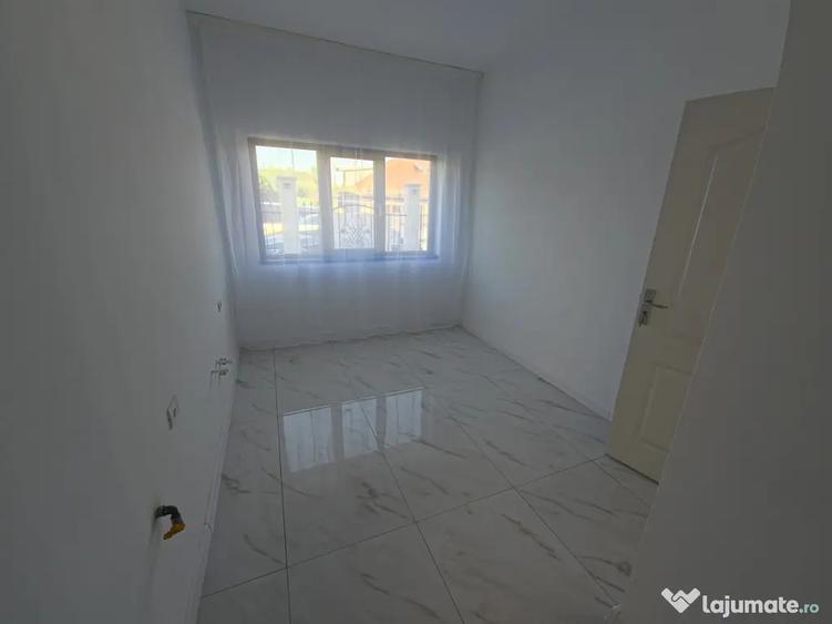 Vila stil mediteranean Ovidiu pozi?ie excelenta 4 camere - 12