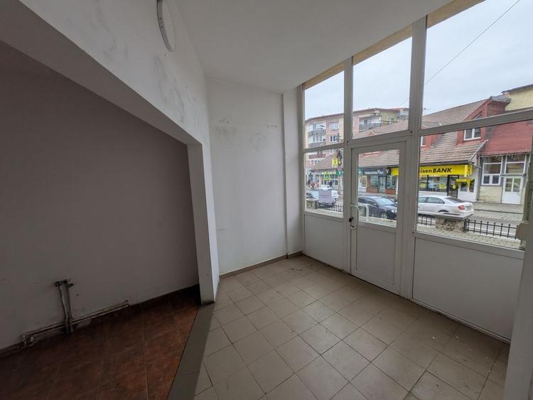 Spațiu comercial, de 355 mp, în Central