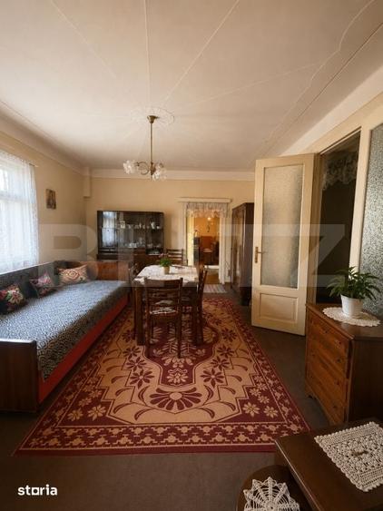 Casă cu 3 camere cu Teren 2000 Mp în Viișoara