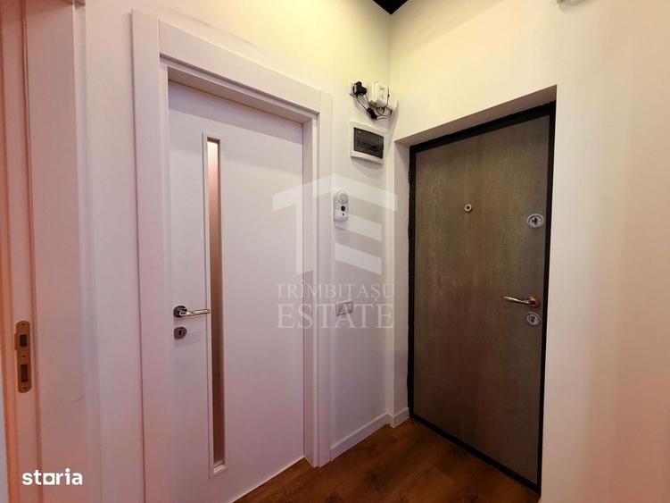 Apartament în Roșu