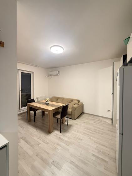 Apartament cu 2 camere decomandat în Militari