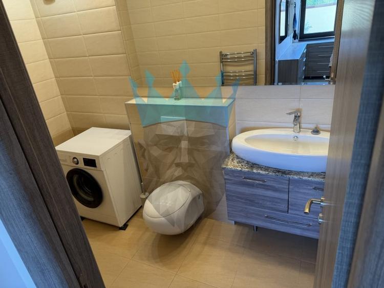 Duplex cu 4 camere cu Canalizare în Băneasa