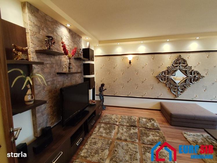Apartament cu 3 camere în Sub Arini