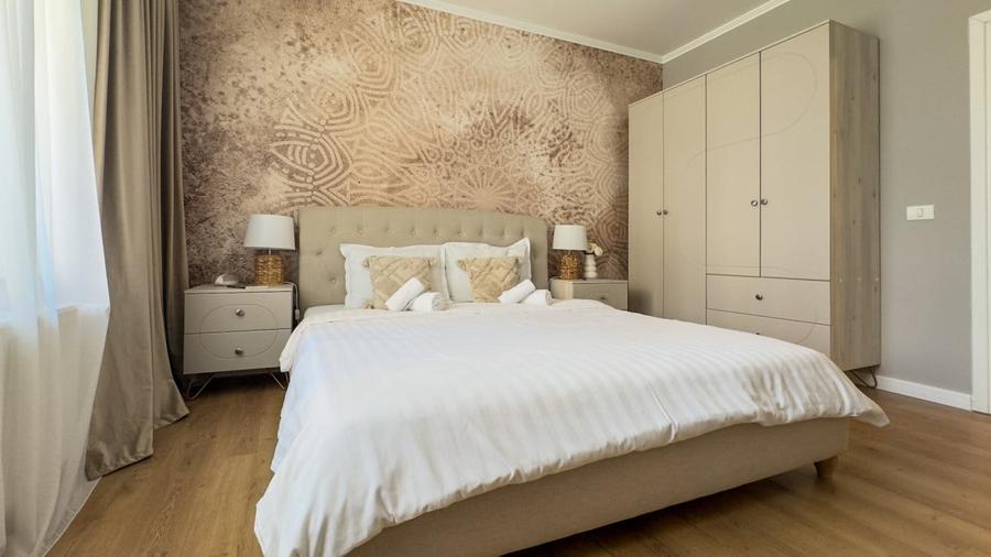 Casa cu 3 Apartamente - Zona Sagului(Shopping City) - 0% COMISION - 3