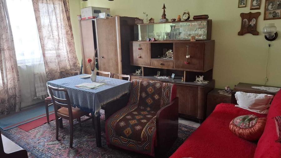 Apartament cu 3 camere decomandat în Grigorescu
