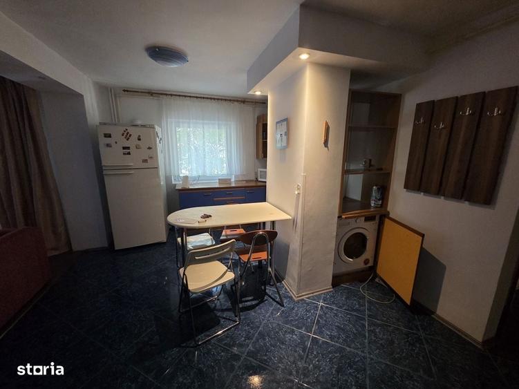 Apartament cu 2 camere în Tei