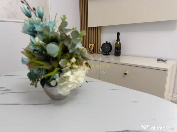 Apartament cu 3 camere decomandat în Central