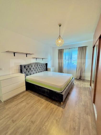 Duplex cu 5 camere cu Canalizare în Dumbrăvița