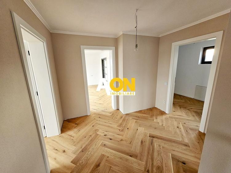 Casă individuală cu 5 camere cu Canalizare în Ighiu