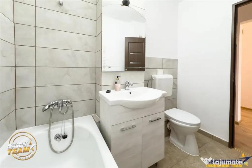 Apartament cu 2 camere decomandat în Central