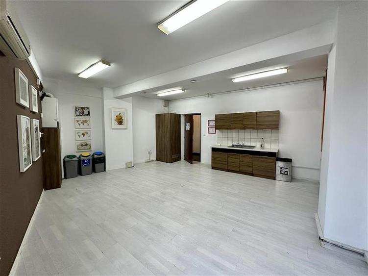 Spatiu birouri Cotroceni - Cladire Individuala - Metrou Eroilor - 38