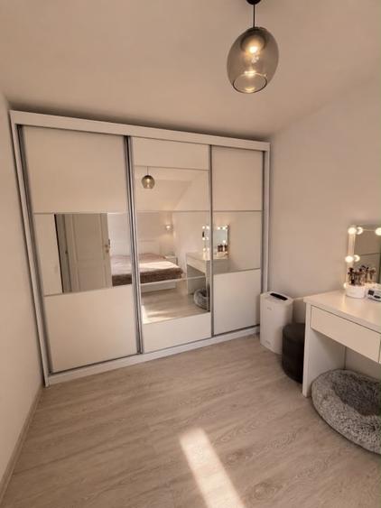 Apartament cu 3 camere decomandat, mobilat în Mihai Bravu