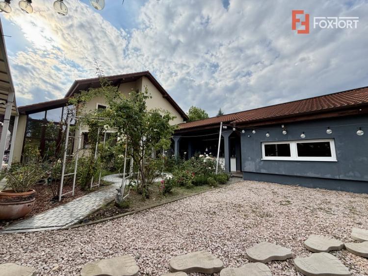 Casă cu 5 camere cu Teren 1000 Mp în Braytim