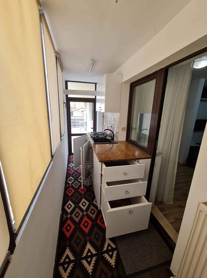 Apartament cu 2 camere decomandat în Exterior Vest