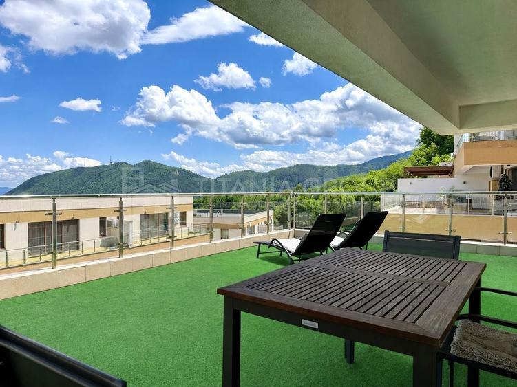 Apartament cu 2 camere semidecomandat, mobilat în Drumul Poienii