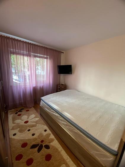 Apartament cu 2 camere semidecomandat în Alecu Russo