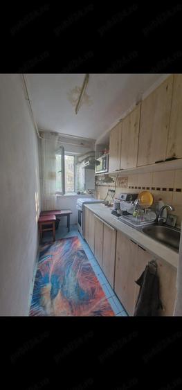 Apartament cu 2 camere decomandat în Universității