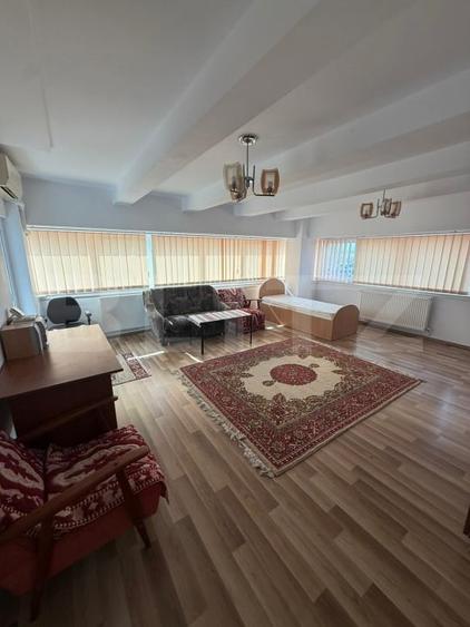 Apartament 3 camere, 87 mp, cartier Obcini - 2