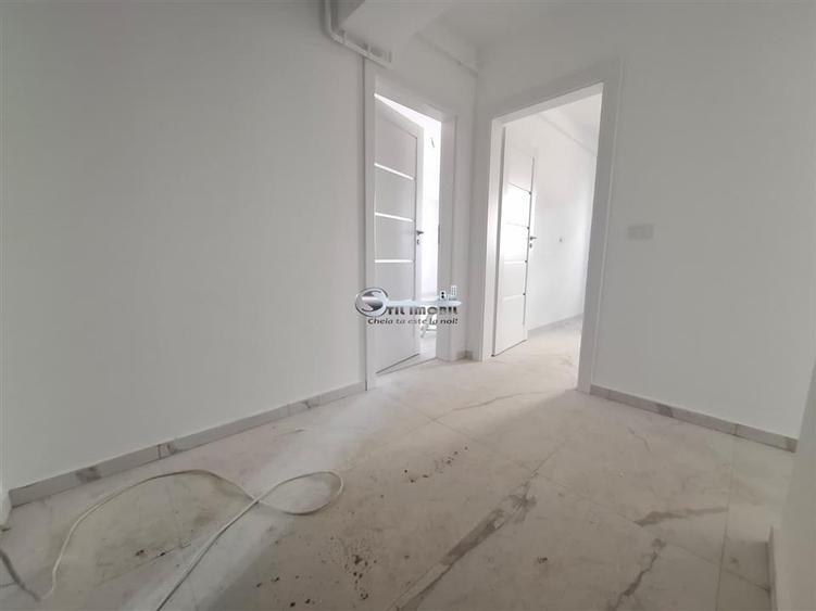 Apartament cu 2 camere decomandat în Galata