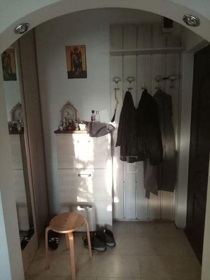Apartament cu 3 camere semidecomandat în Mănăștur