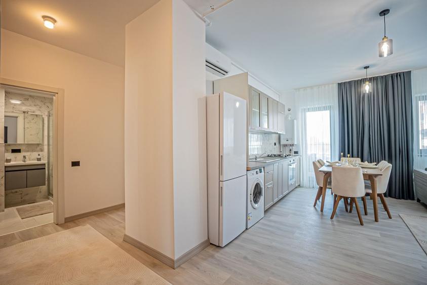 Apartament cu 2 camere decomandat în Tomis Plus