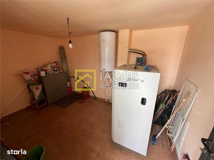 Casă cu 3 camere în Bogdan Vodă