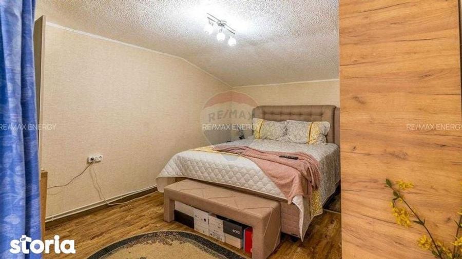 Casă cu 4 camere cu Teren 170 Mp în Râșca