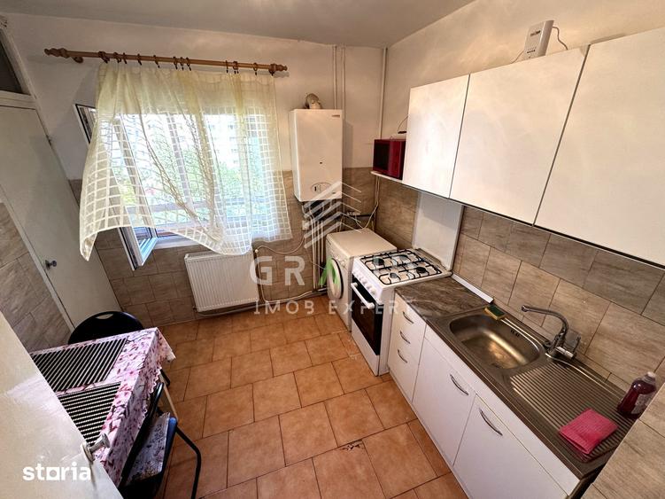 Apartament cu 2 camere decomandat, mobilat în Între Lacuri
