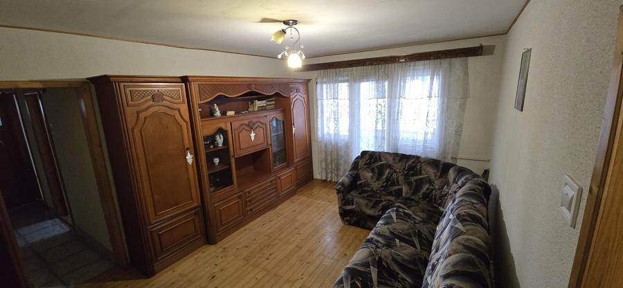 Inchiriez 3 camere bloc vechi - 6