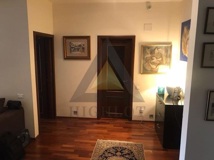 Apartament cu 3 camere semidecomandat, mobilat în Șoseaua Nordului