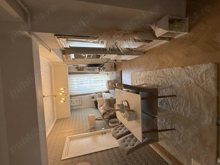 Vand apartament 3 camere ,Floresti . - 2