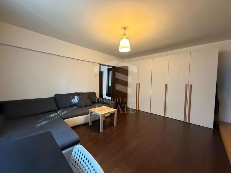 Apartament cu 2 camere decomandat, mobilat în Nerva Traian