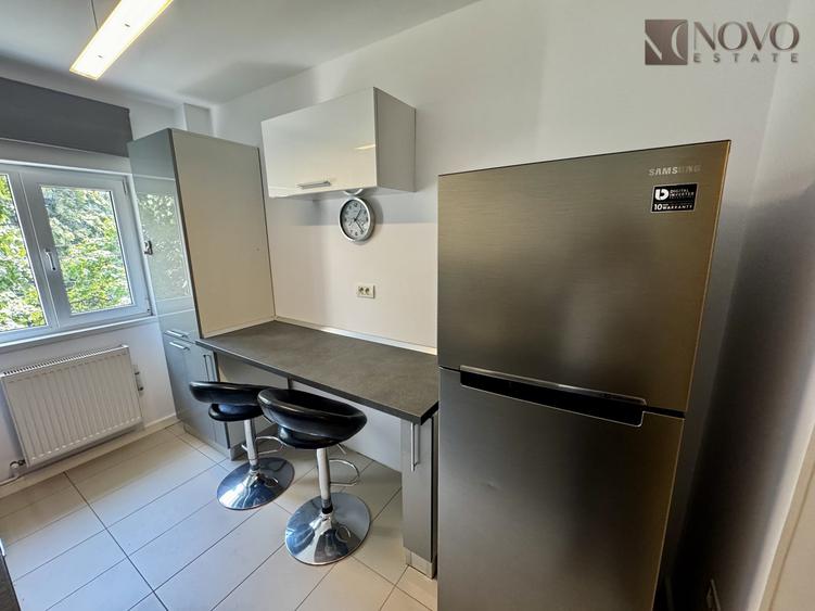 Apartament cu 2 camere decomandat, mobilat în Arcul de Triumf