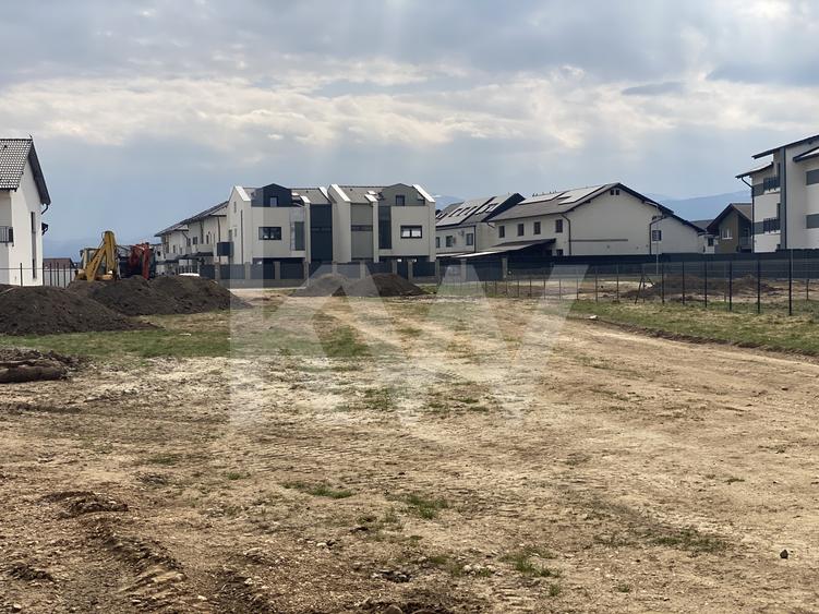 Teren Construcții intravilan de 331 mp, în Șelimbăr