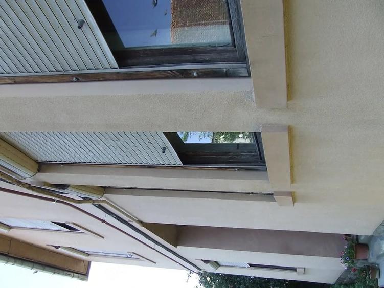 Casă cu 3 camere cu Teren 200 Mp în Central