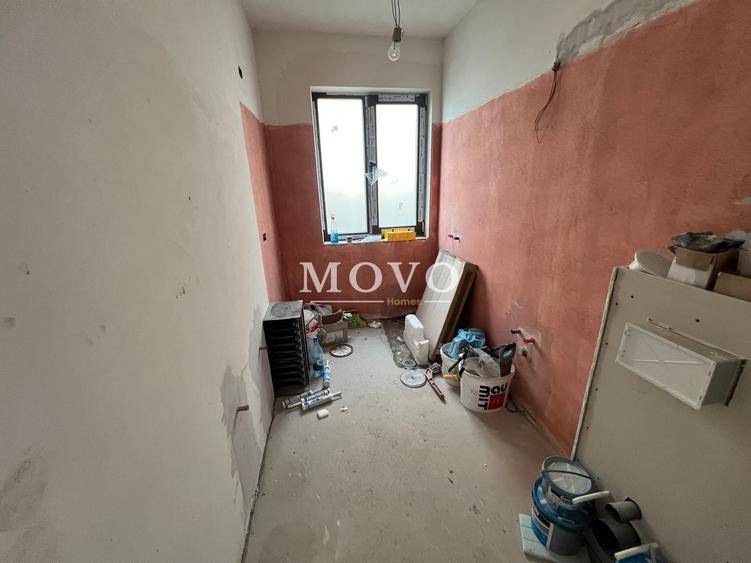 Duplex cu 4 camere cu Canalizare în Giroc