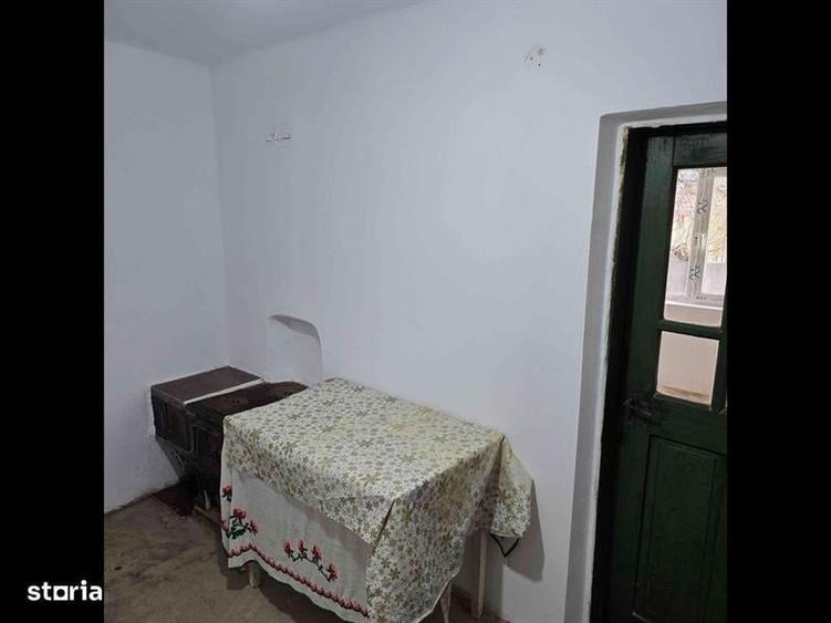 Casă individuală cu 5 camere cu Teren 1200 Mp în Braloștița