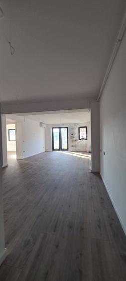 Apartament cu 3 camere decomandat în Țiglina 2