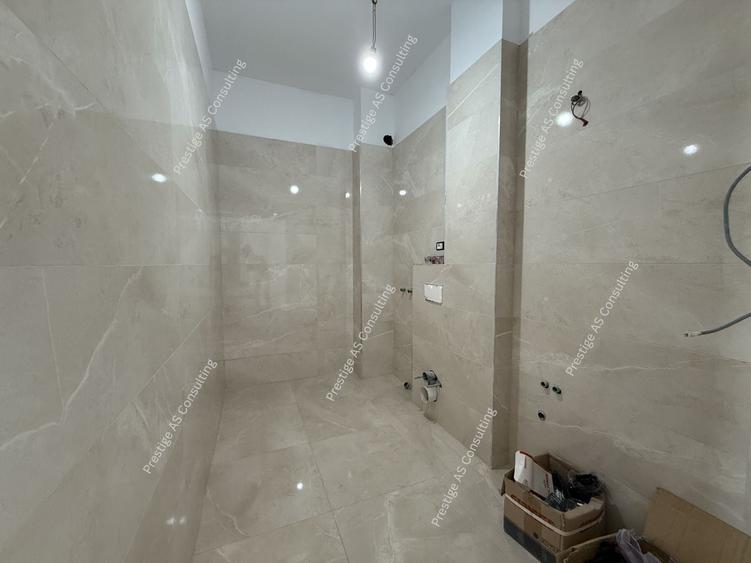 Apartament cu 3 camere în Soarelui