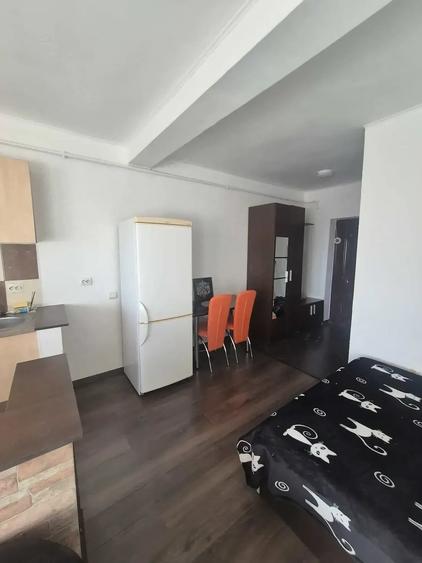 Garsonieră decomandată în Ferentari